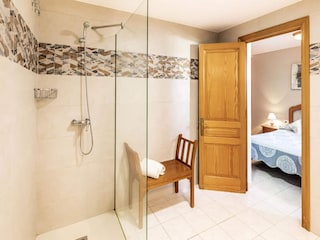 Apartment Son Bou  36