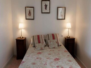 Apartment Montaignac-Saint-Hippolyte  12
