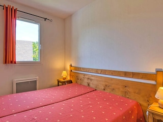 Apartment Montaignac-Saint-Hippolyte  17