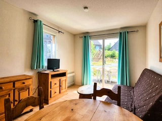 Apartment Montaignac-Saint-Hippolyte  16