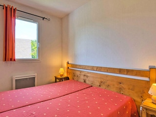 Apartment Montaignac-Saint-Hippolyte  17