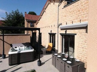Appartement Chémery-sur-Bar  1