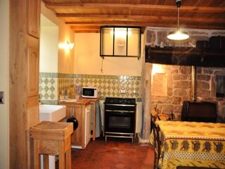 Apartment Montaignac-Saint-Hippolyte  3