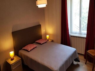 Appartement Montaignac-Saint-Hippolyte  16