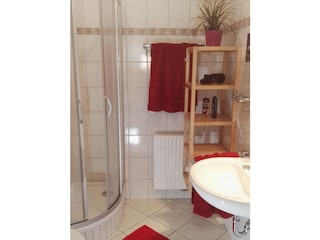 Bad (Parterre und Souterrain)