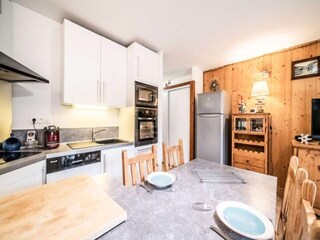 Apartment Morzine  9