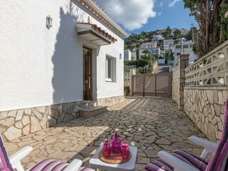 Villa Roses Buitenaudio-opname 10