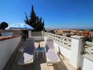 Villa Roses  43