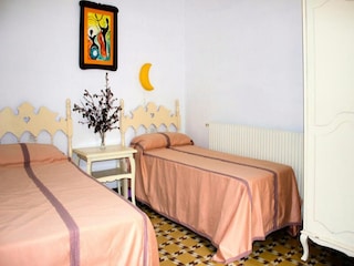 Apartment Ullastret  13