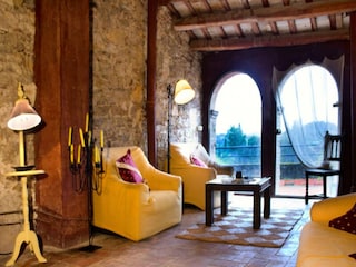Apartment Ullastret  16