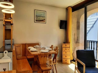 Apartment Cesana Torinese  10