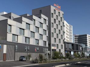Apartment Sea & Golf City Bordeaux Lac Aparthotel - Bruges (Gironde) - image1