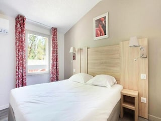 Apartment Arles  9
