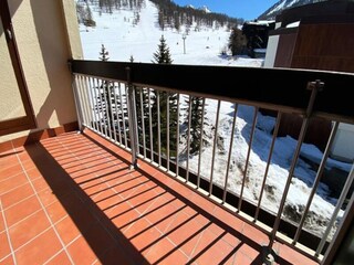 Apartment Cesana Torinese  9