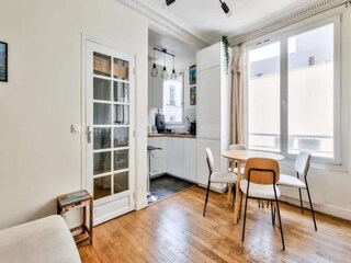 Apartment Paris Features 14