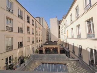 Apartment Paris Environment 23