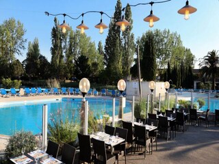 Apartment Arles  8
