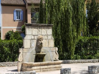 Apartment Arles  12
