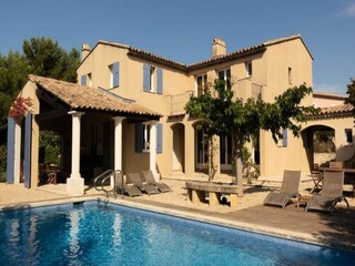 Appartement Mallemort  3