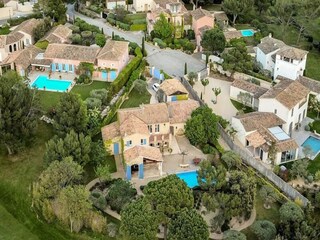 Appartement Mallemort  4