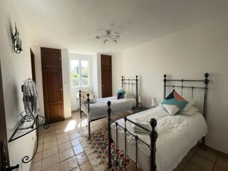 Apartment Mallemort  19
