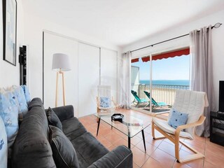 Apartment Le Grau-du-Roi Features 10