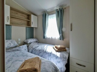 Trailer Milford-on-Sea Features 19