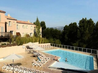 Appartement Mallemort  9
