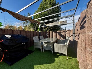 Außenterrasse mit Grill