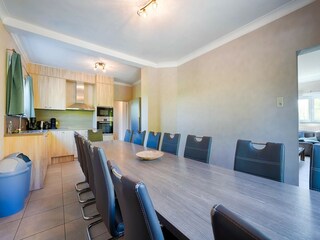 Villa Tongeren Features 8