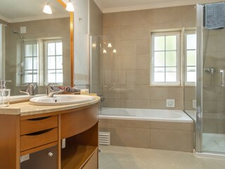 Villa Fuseta Features 54