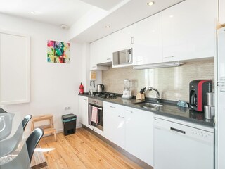 Apartment Lissabon Features 50