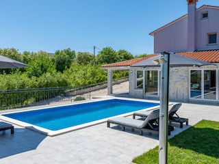 Vakantieappartement Raša Buitenaudio-opname 3