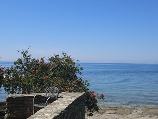 Strand, kristallklares Meer
