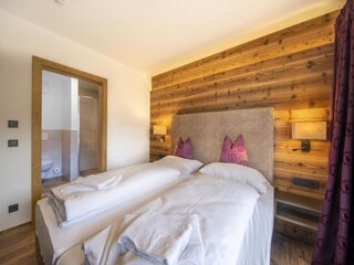 Holiday park Neukirchen am Großvenediger Features 26