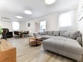 Ferienhaus Mrljane Ausstattung 1