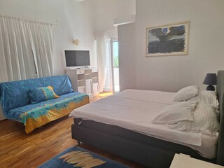 Apartment Povljana Features 11