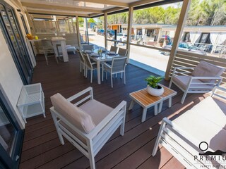 Caravan Drage, Adria Buitenaudio-opname 4