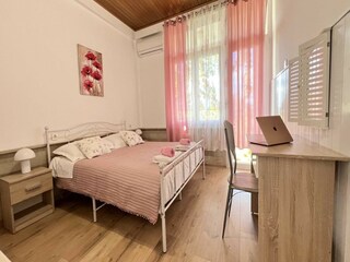 Apartment Makarska Features 10