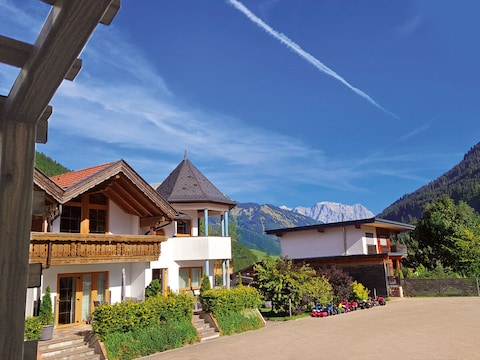 Holiday apartment Tirol75 at Hechenbergerhof