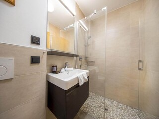 Holiday park Neukirchen am Großvenediger Features 32