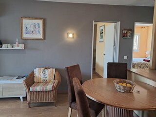 Sitting-room  dining room