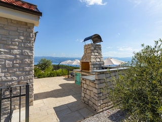 Villa Andreja mit beheiztem Pool in Strandnähe