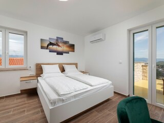 Villa Vrbnik Features 26