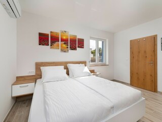 Villa Vrbnik Features 36