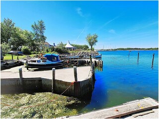 Fewo Boje mit Wassergrundstück und Bootsanlegestelle