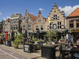 Terrassen der Cafés und Restaurants