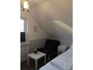 Schlafzimmer 2