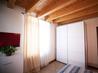 Schlafzimmer (option 1 Doppelbett) mit sofa