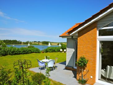 Ferienhaus Marina Hülsen - Das Fliederuferhaus